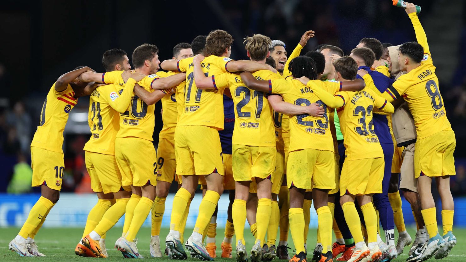 尤其是阿劳 尤其是阿劳