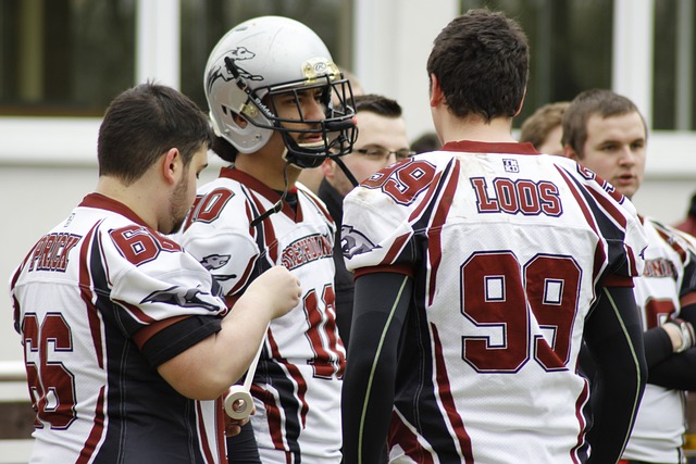 快船替补中锋尤班克斯难以胜任轮换阵容的要求？.